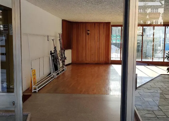Casa - Impianto Sciistico E Parcheggio Apartman